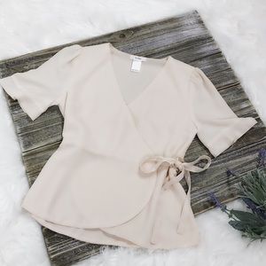 🔮Cream Colored Wrap Blouse
